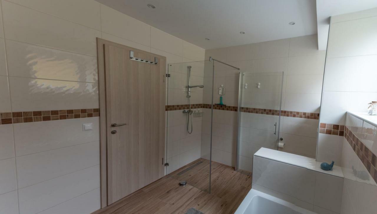 Apartment Sofia Bodensdorf Luaran gambar
